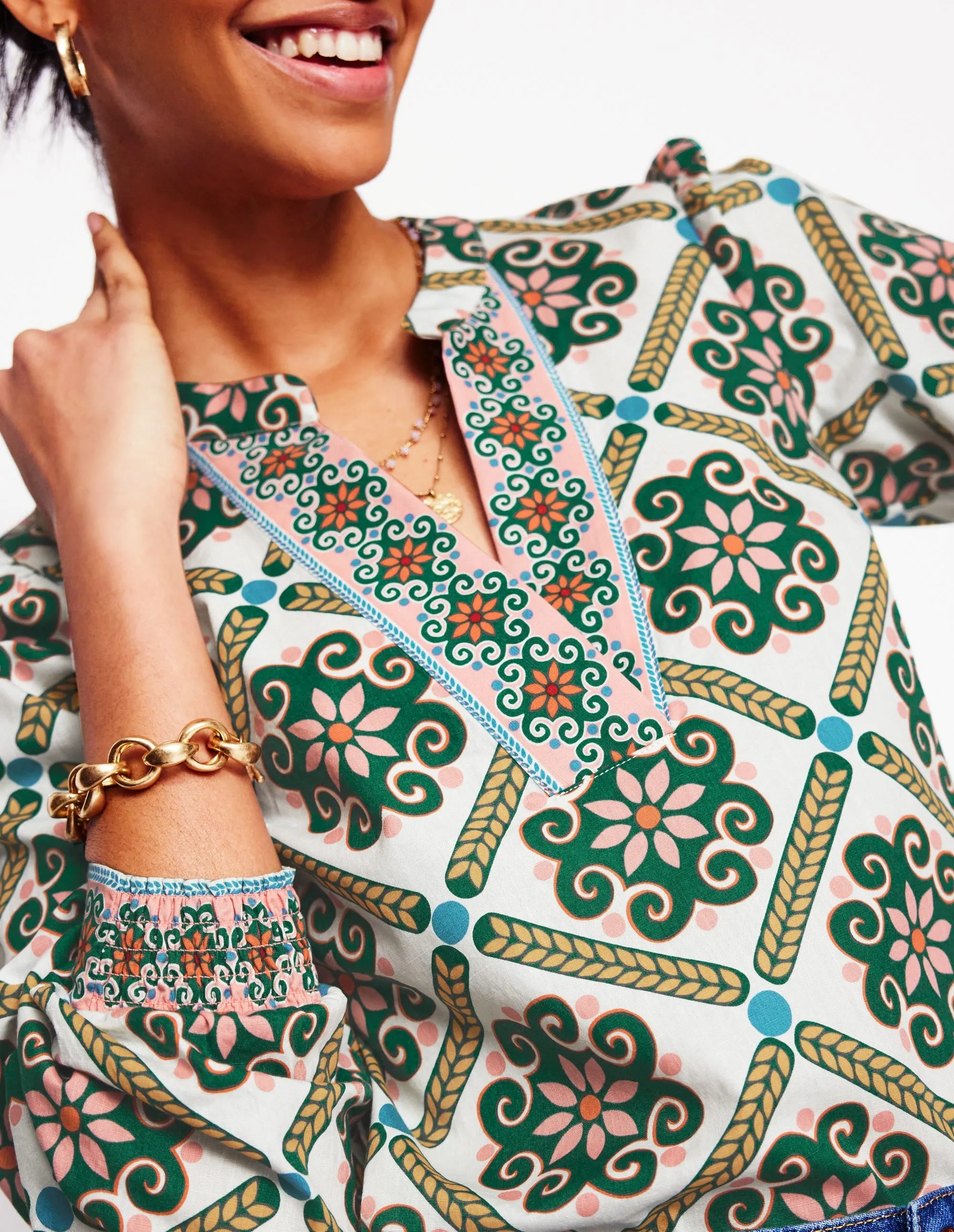 Cotton Notch Neck Top-Ivory. Baroque Tile