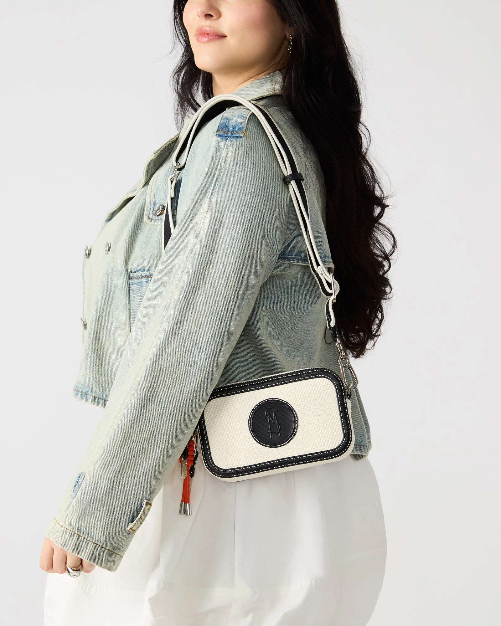 DERRICK BAG BLACK