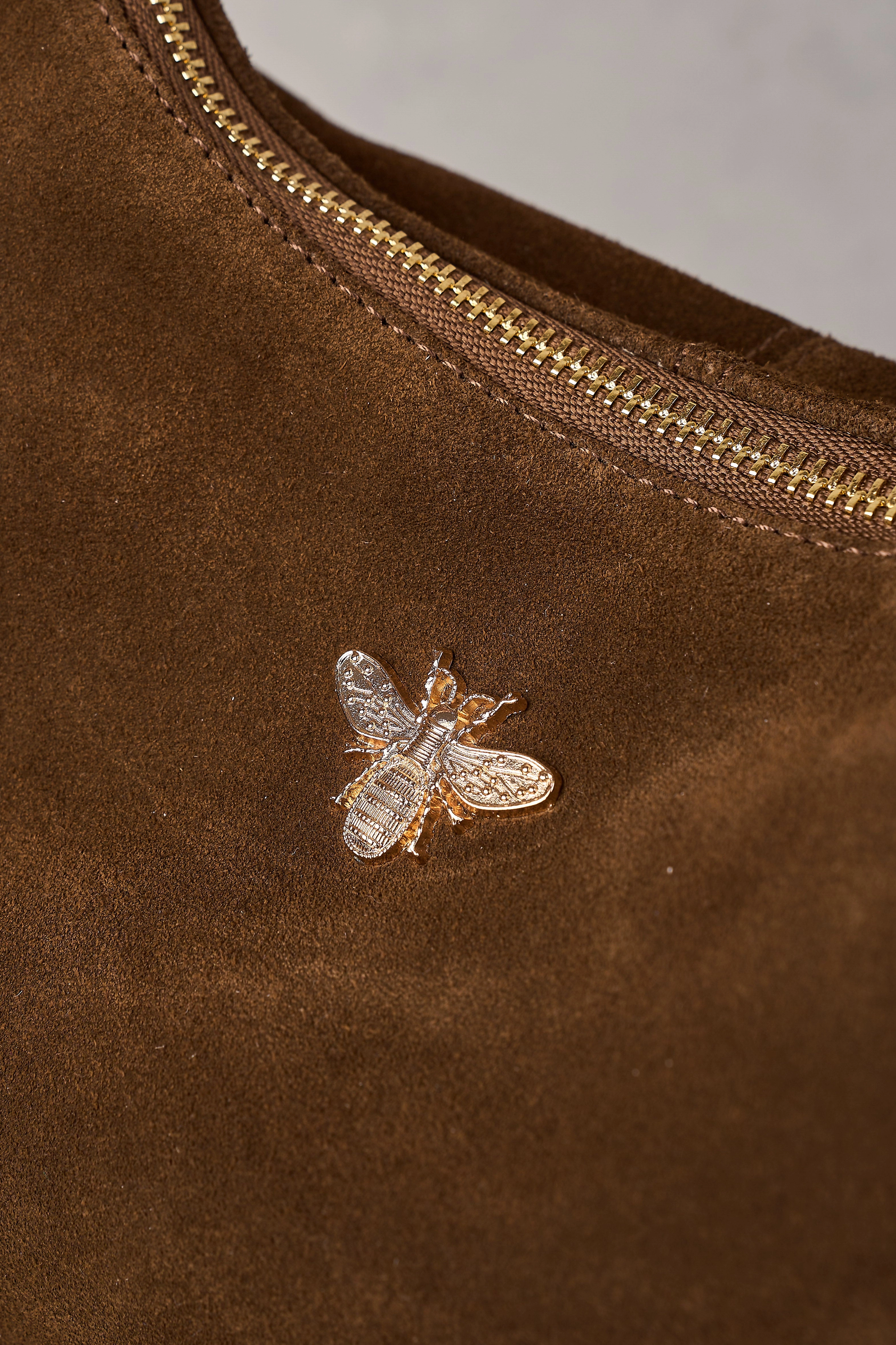 Ebony Suede Handbag - Chocolate