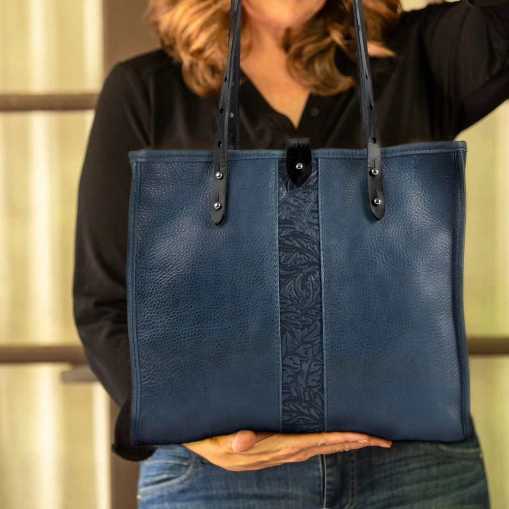 HAPPY EXTRA, Sonoma Tote, Acanthus Adventure