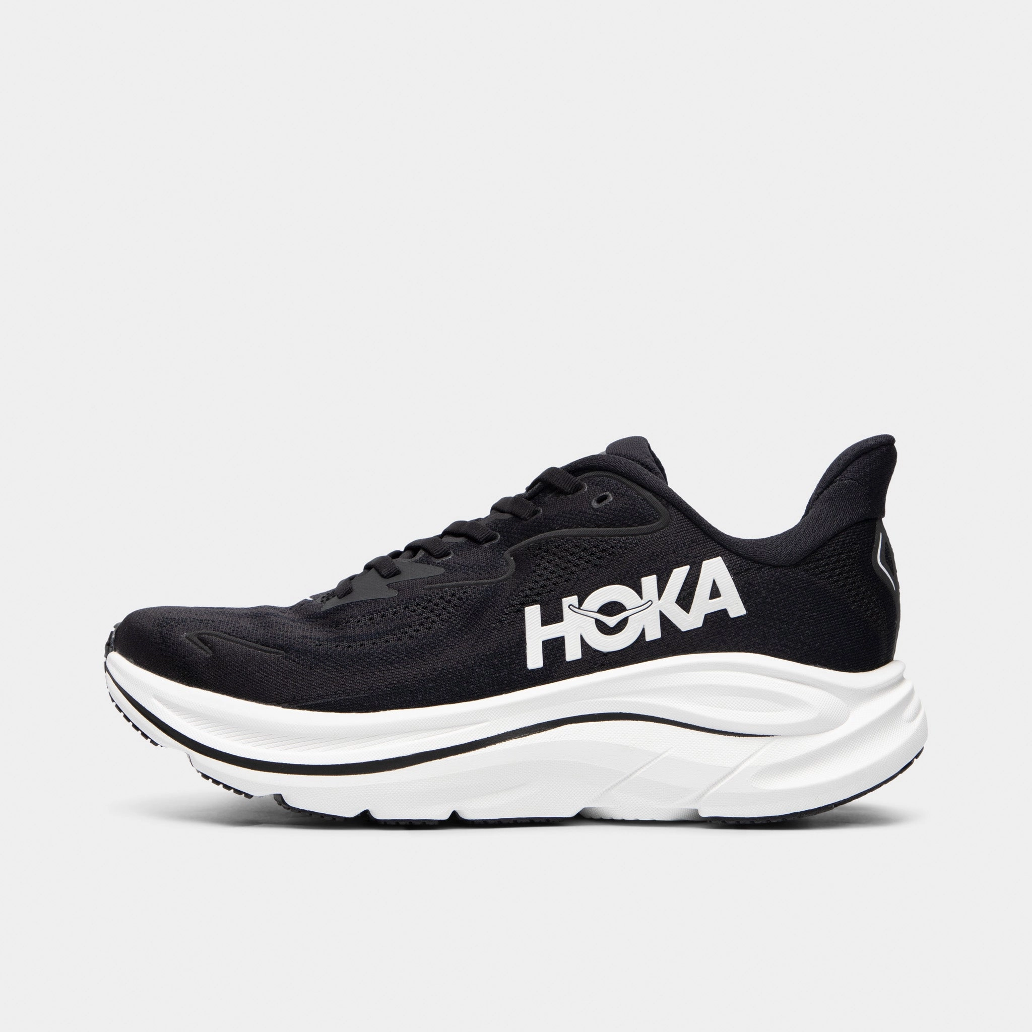Hoka Clifton 10 Black / White