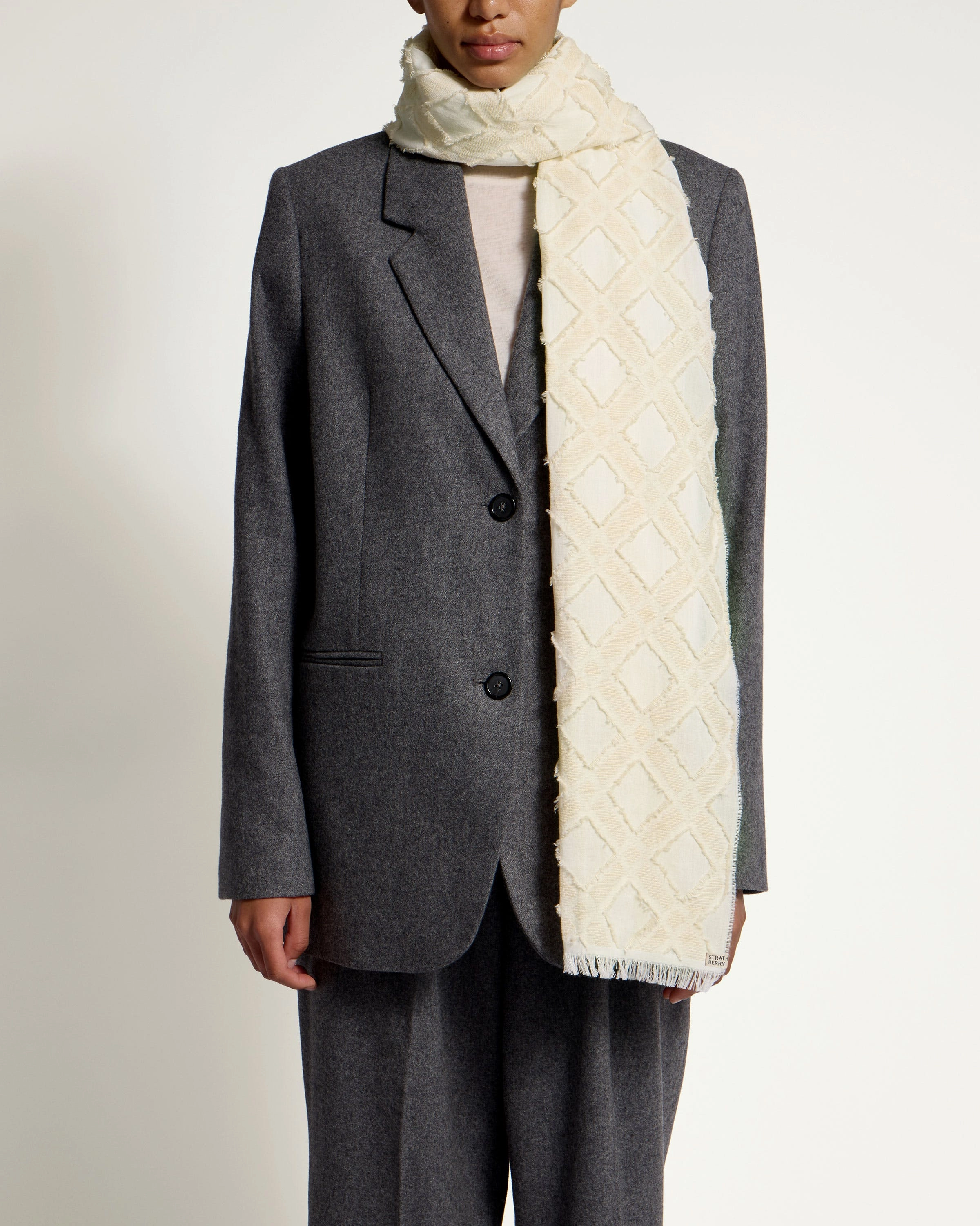 Lightweight Tufted Linen Blend Scarf - Vanilla