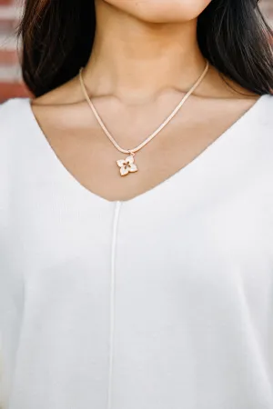 Looking Back Gold Quatrefoil Pendant Necklace