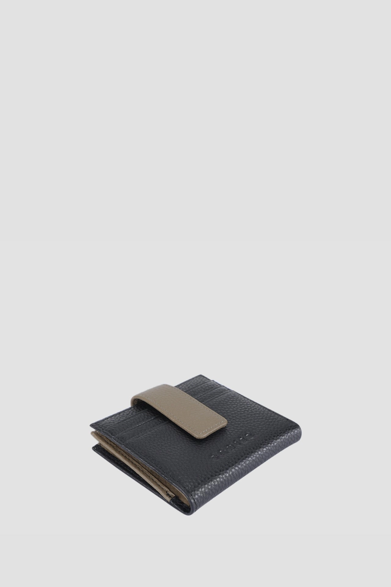 LULA CARDHOLDER