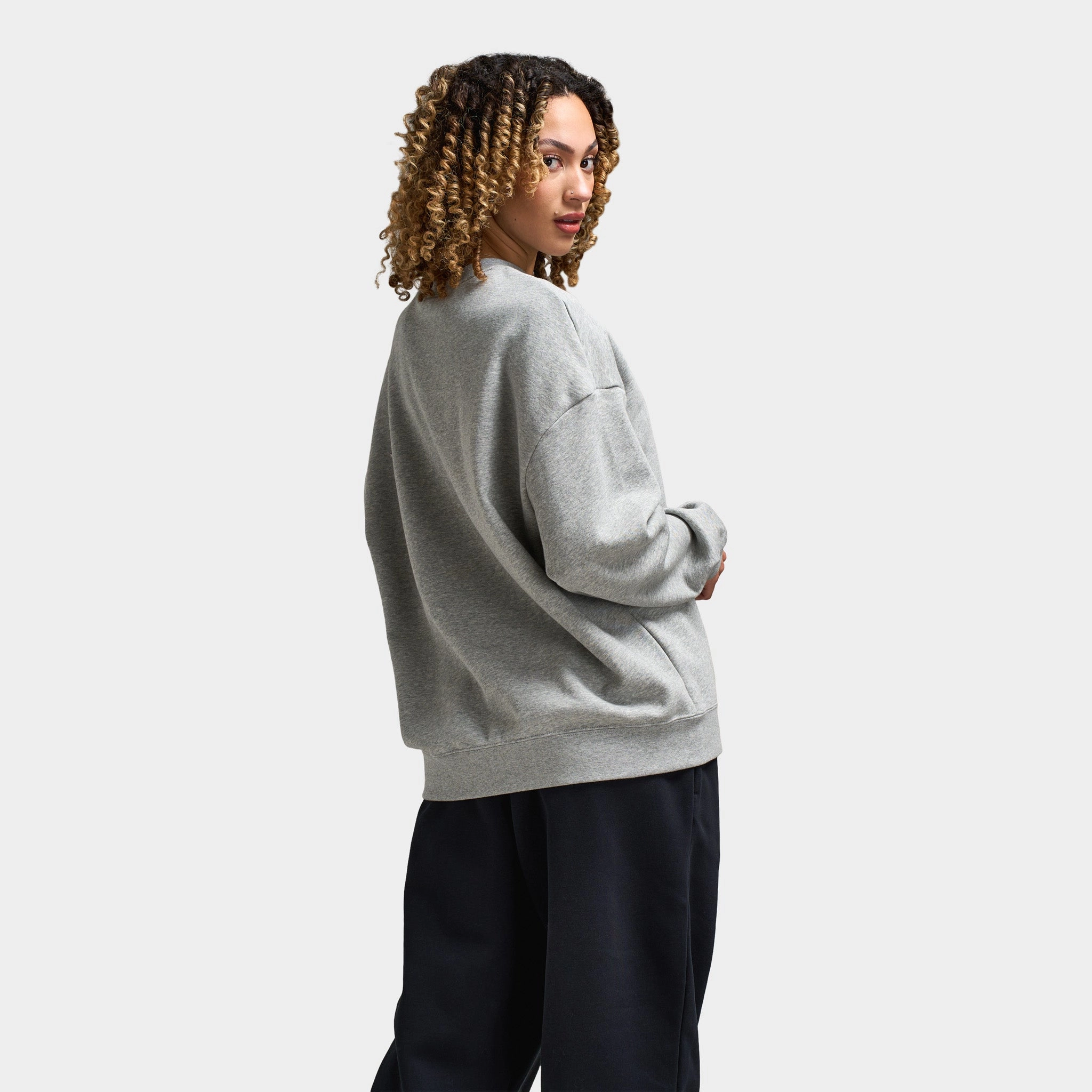 Nike Sportswear Women's Club Fleece Loose Crewneck Dark Grey Heather / White