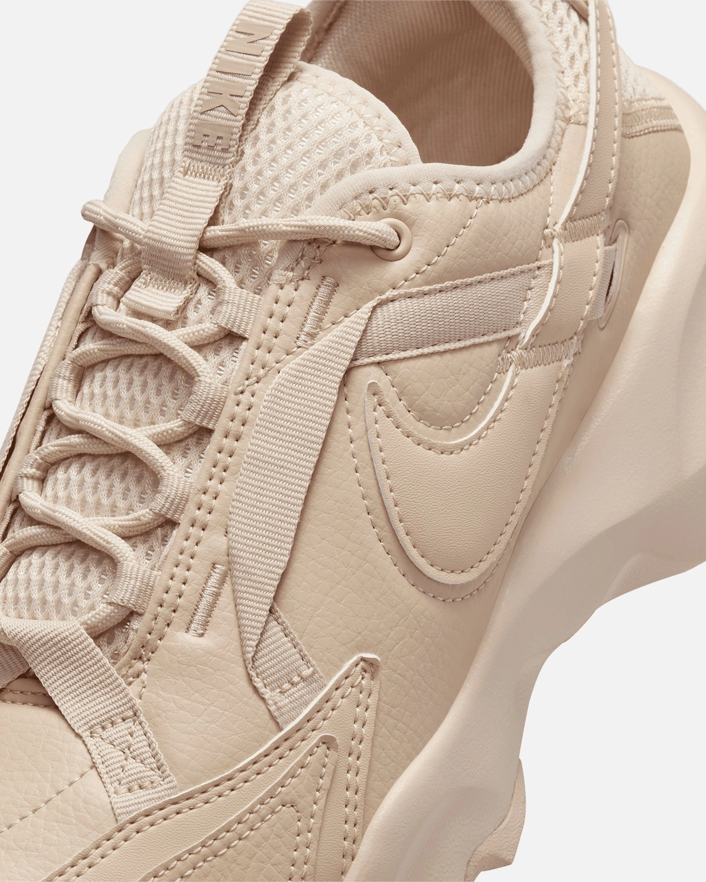 Nike Women's TC 7900 Sanddrift