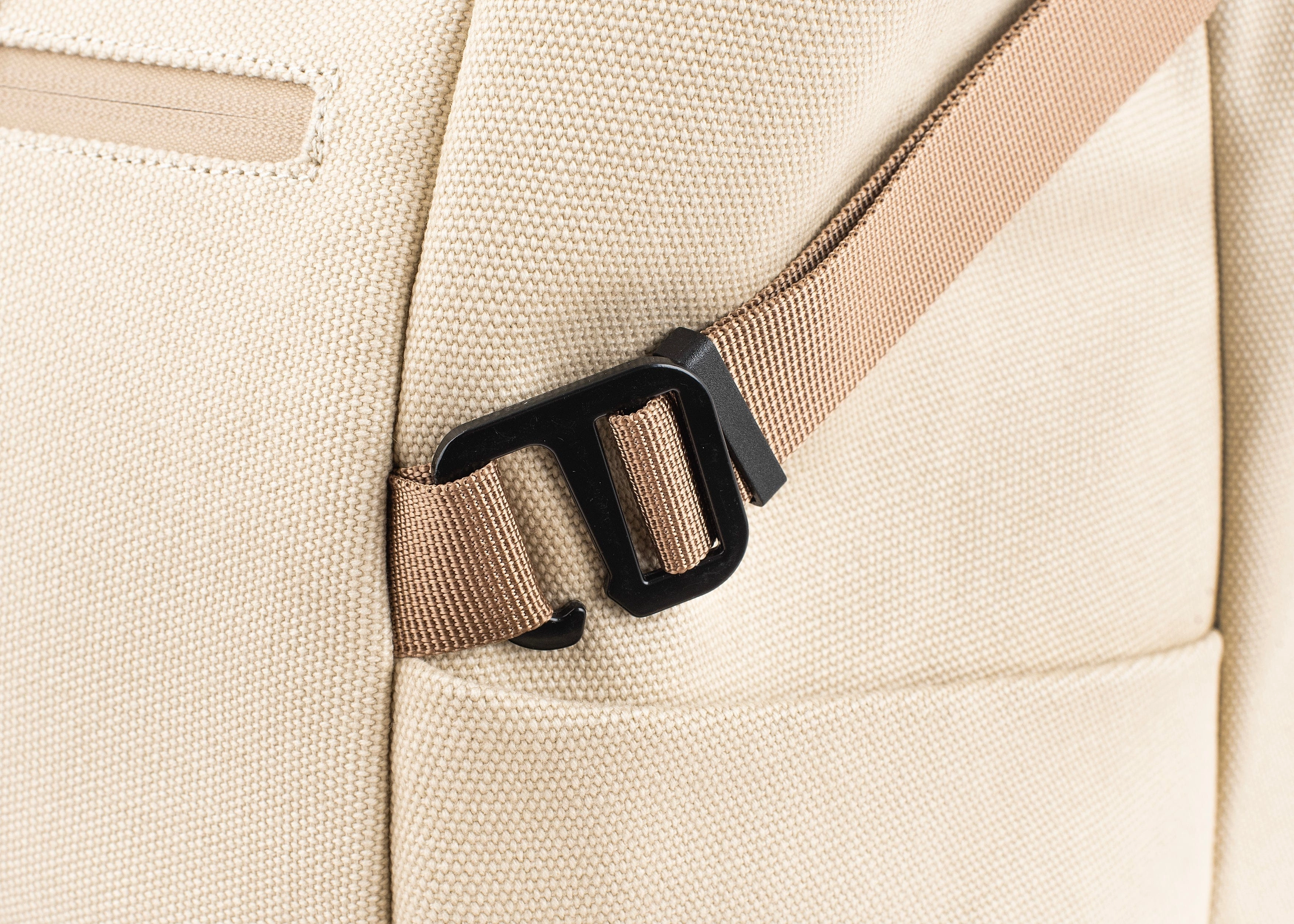 Nomad Vegan Hemp Backpack | Beige & Green