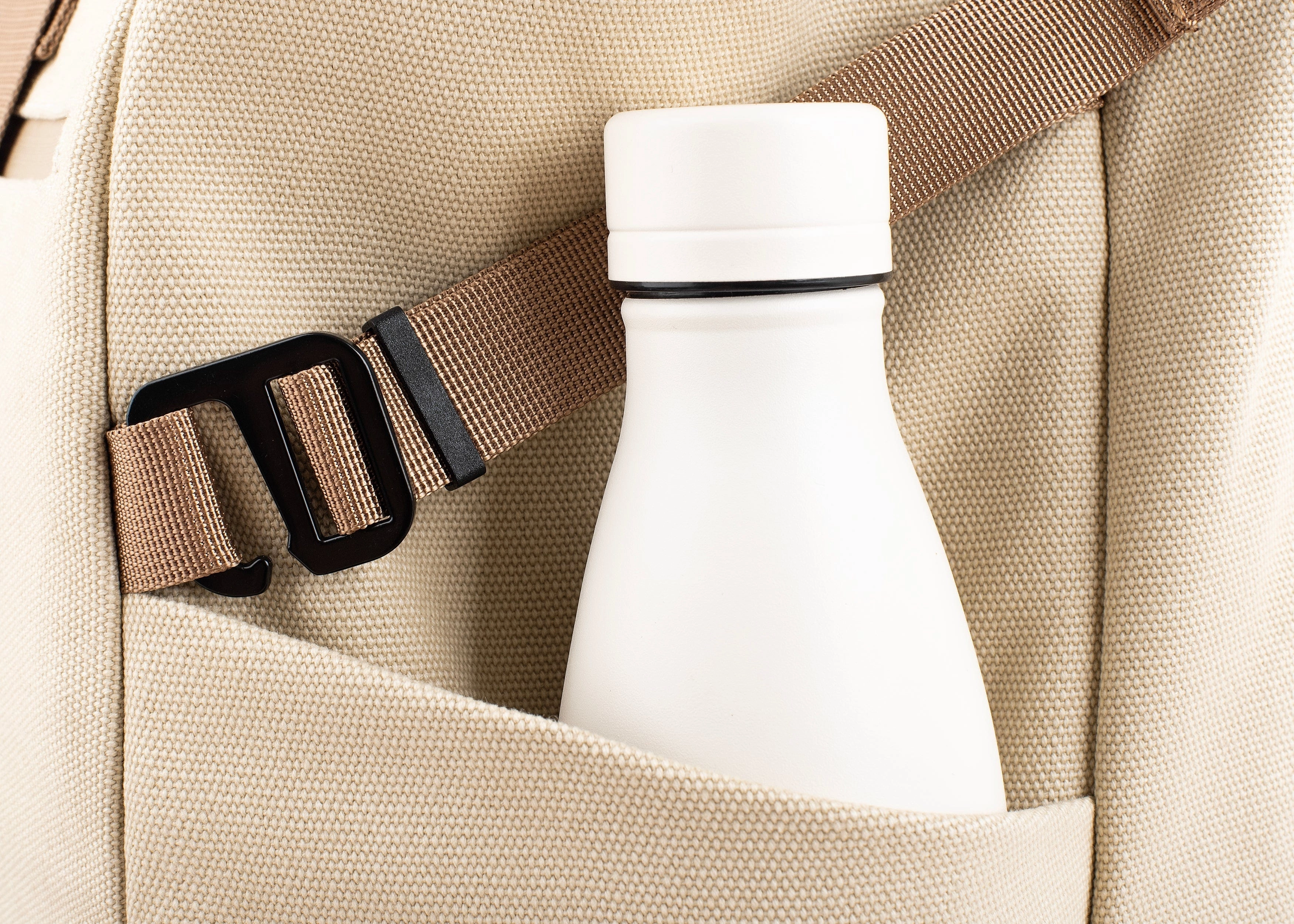 Nomad Vegan Hemp Backpack | Beige & Green