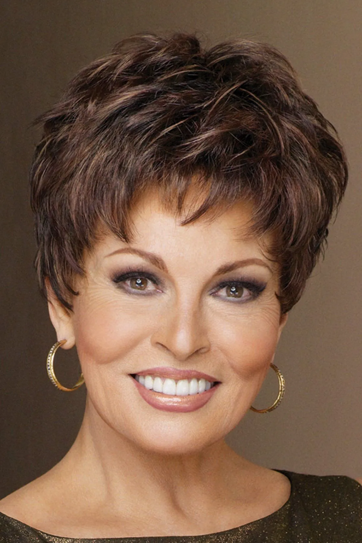 Sale - Raquel Welch Wigs - Winner - Large - Color: Shaded Iced Java (SS4/10)