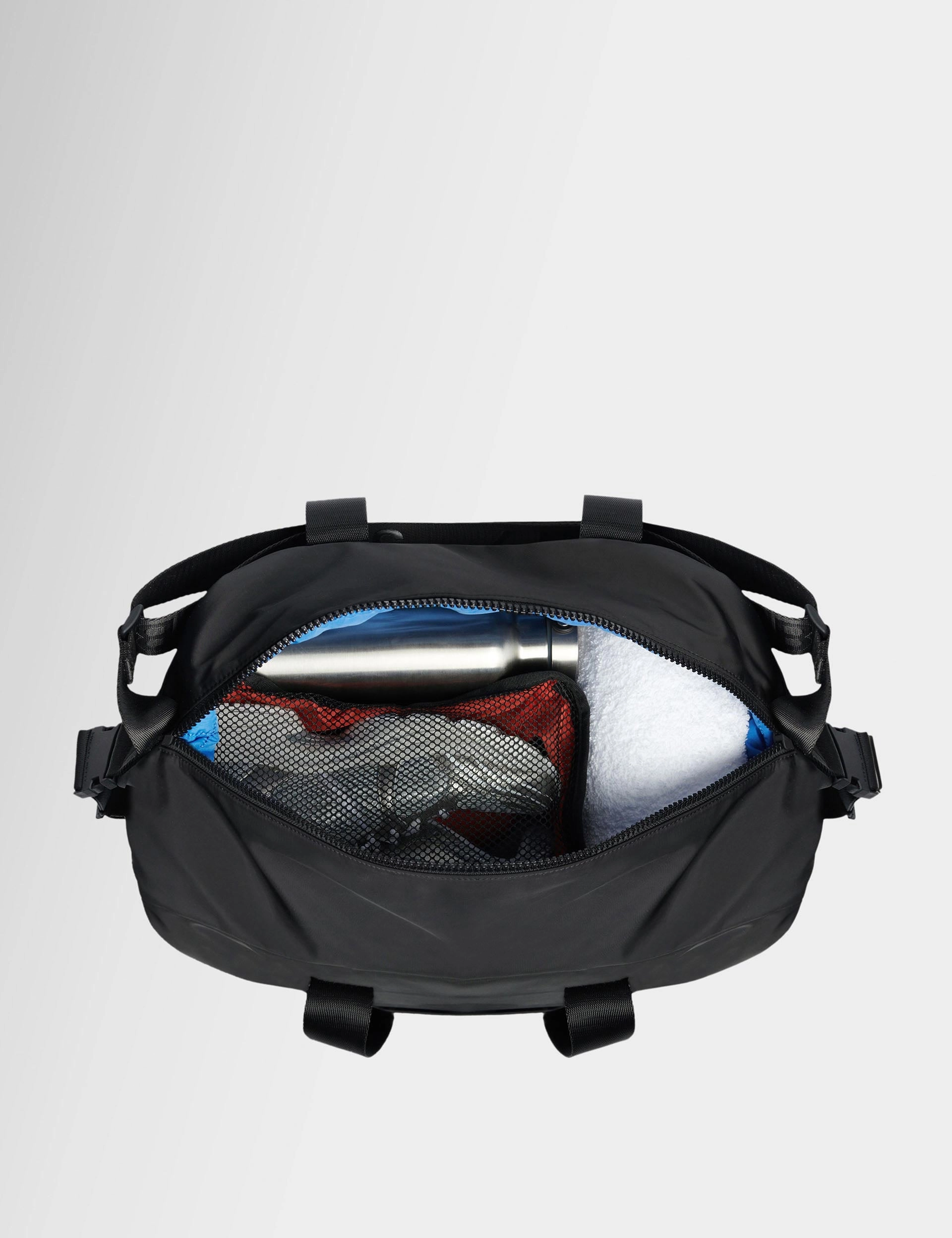 Strive Gym Bag - Black