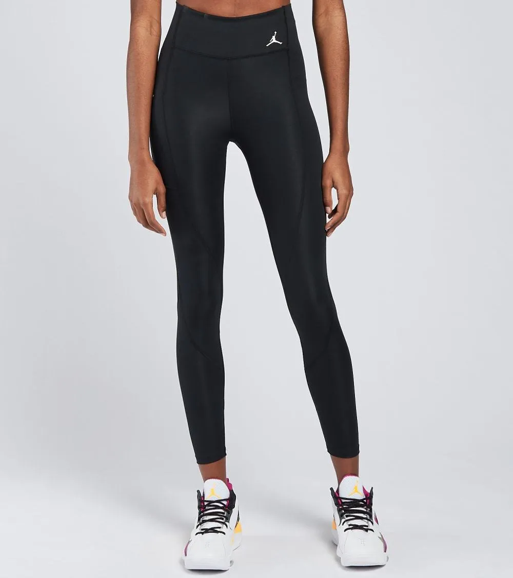Women Jordan 7/8th Essential Leggings