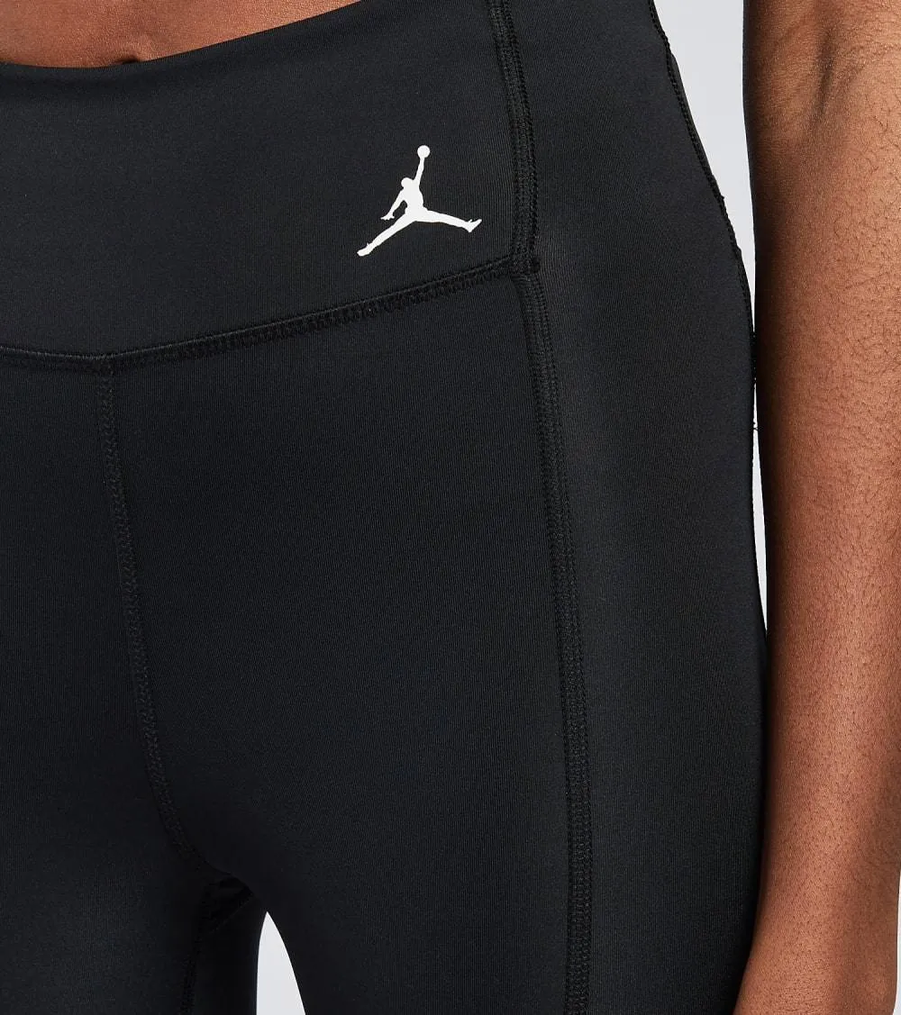 Women Jordan 7/8th Essential Leggings